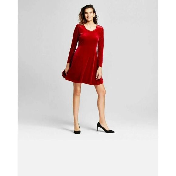 Alison Andrew's Flare Dress - Picture 1 of 3